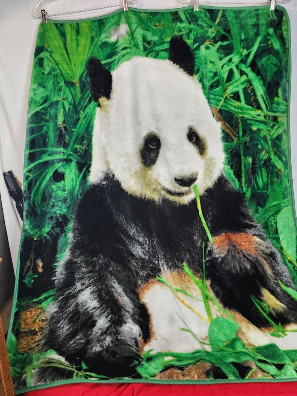 Unbranded Green White Black Brown SuperSoft Poly Fleece 45"x60" Panda Blanket - Picture 2 of 16